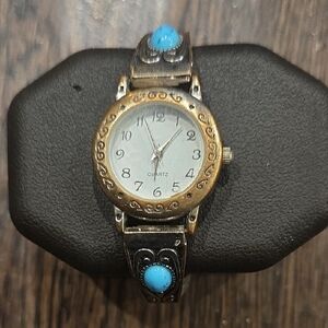 Elegant Gold and Turquoise Women's Quartz Watch